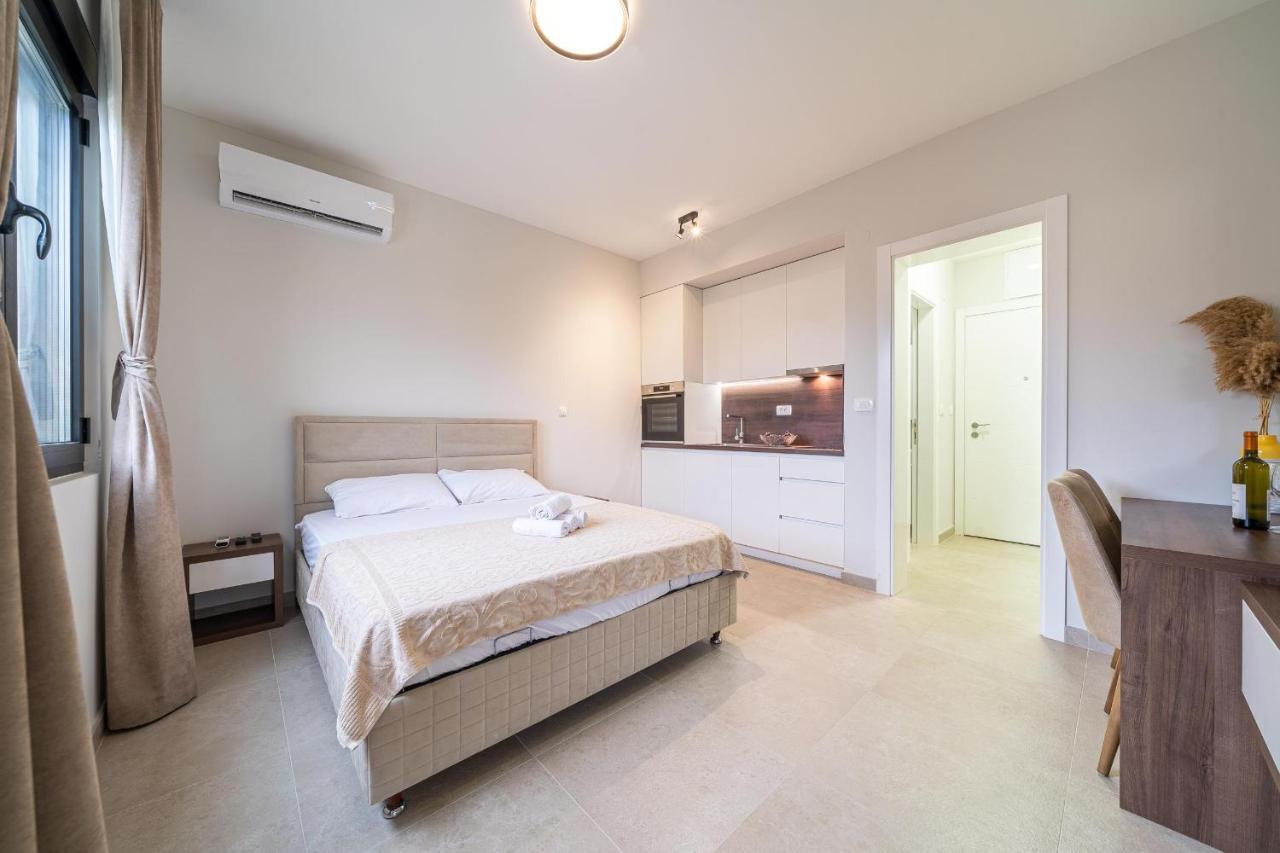 Studio Apartment N2 Тиват Екстериор снимка